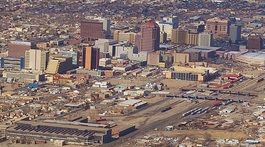 Albuquerque skyline - Ron Reiring viaWikimedia Commons